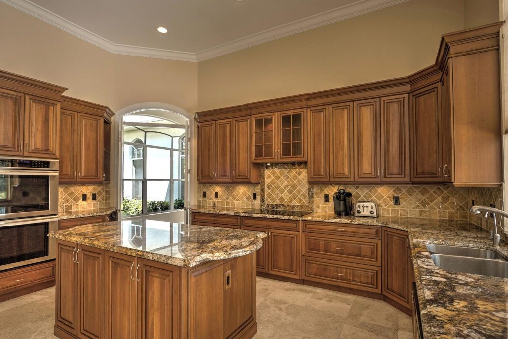 cabinet refinishing and refacing services